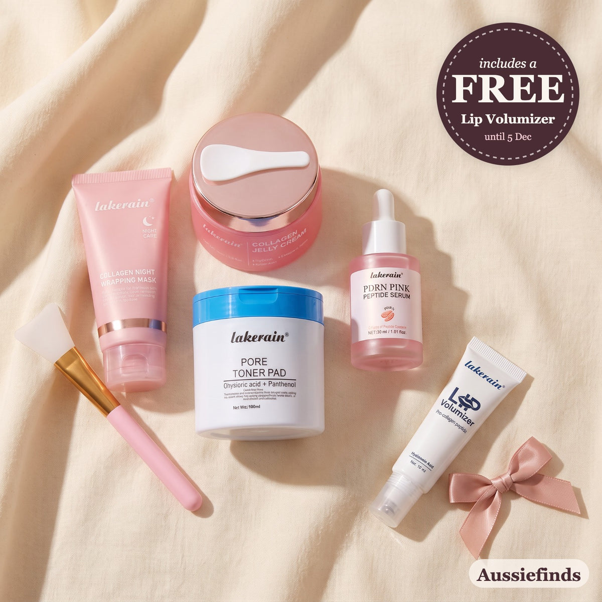 Glow Ritual Deluxe Set with a free Lip Volumizer